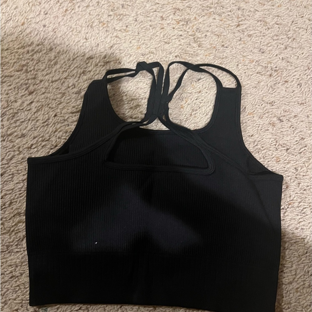 large workout top